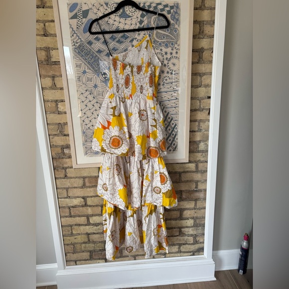 S/W/F One shoulder layered maxi dress in yellow sunflower print - Picture 4 of 8